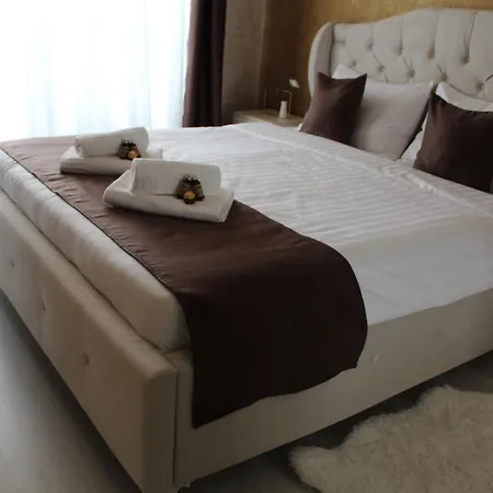 Nicola Apartment - Mamaia Nord Apartament *
